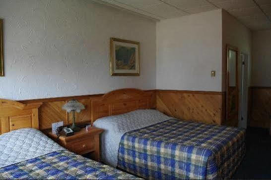 Mystic Isle Motel Wawa Eksteriør bilde